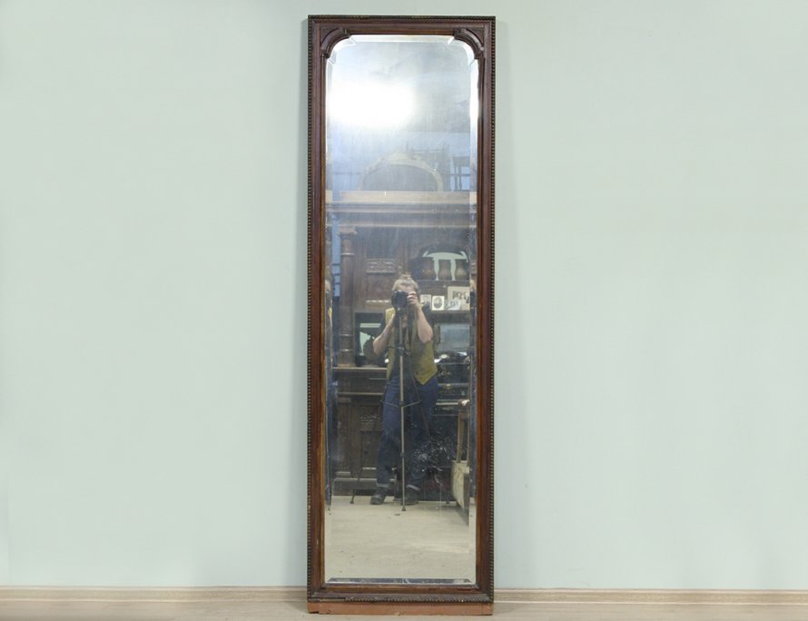 Высокое старинное зеркало 19в