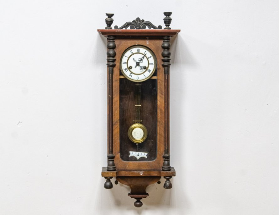 Антикварные настенные часы Gustav Becker