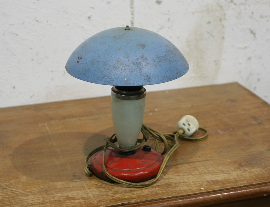 Винтажная лампа грибок