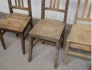 Старинные деревенские стулья