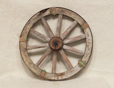 Старинное колесо
