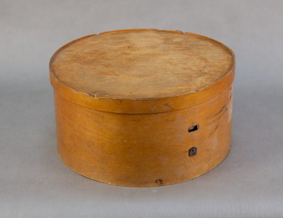 Антикварная шляпная коробка, Лютерма