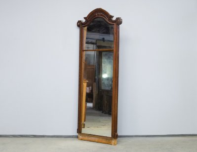 Антикварное ростовое зеркало с резбой