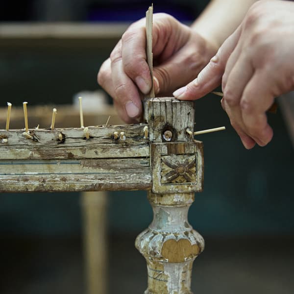 Реставрация мебели