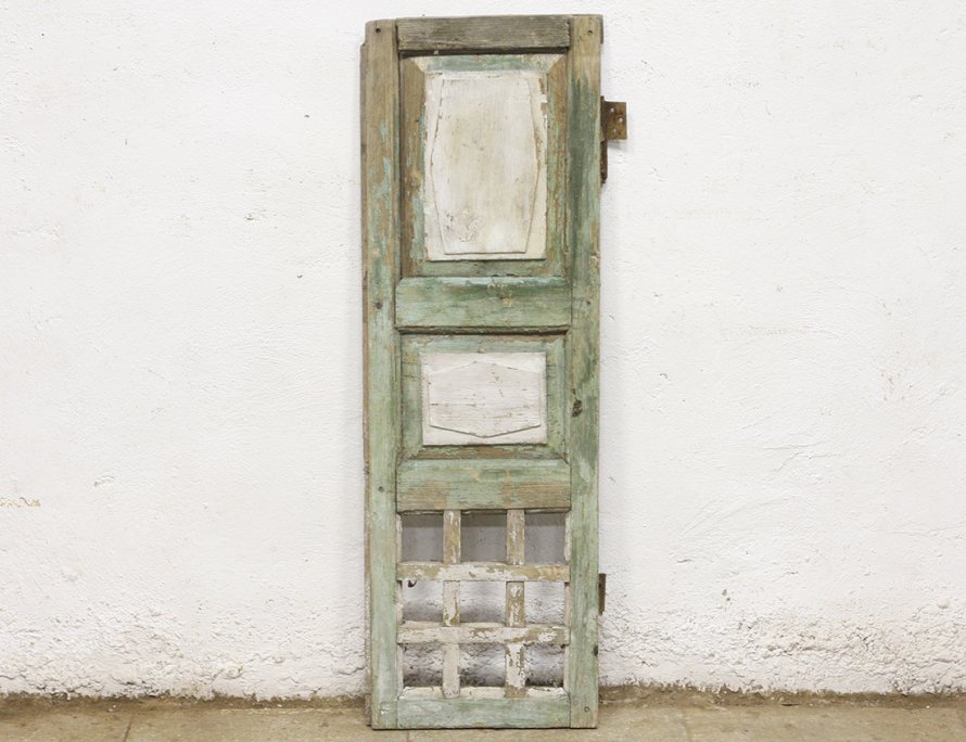 Старинная дверка от ставней