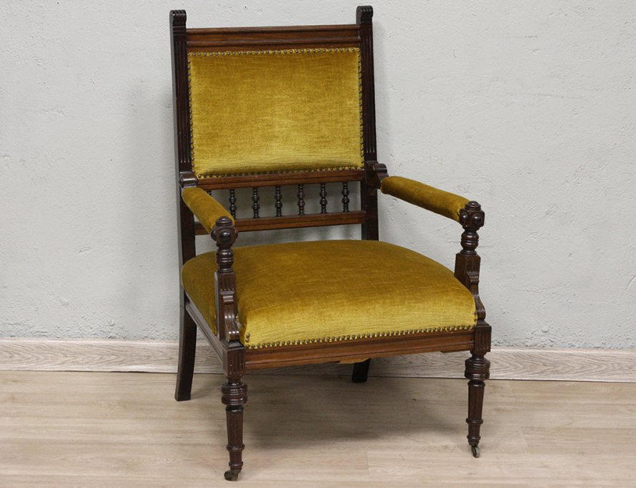 Кресло 19 века