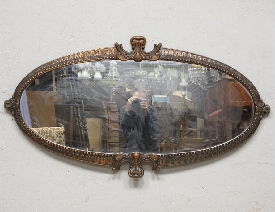 Винтажное металлическое зеркало