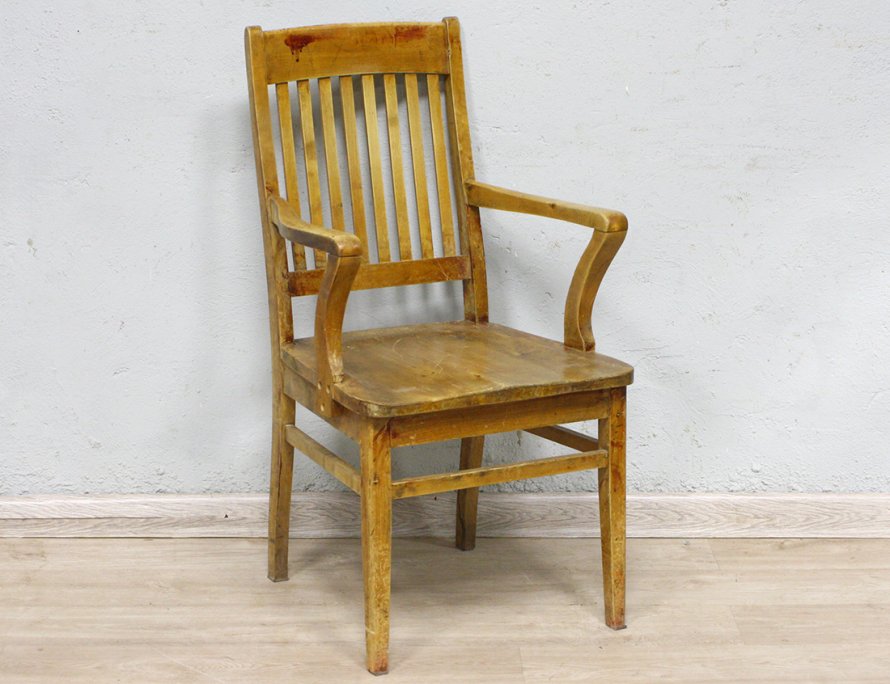 Старинное шведское кресло 