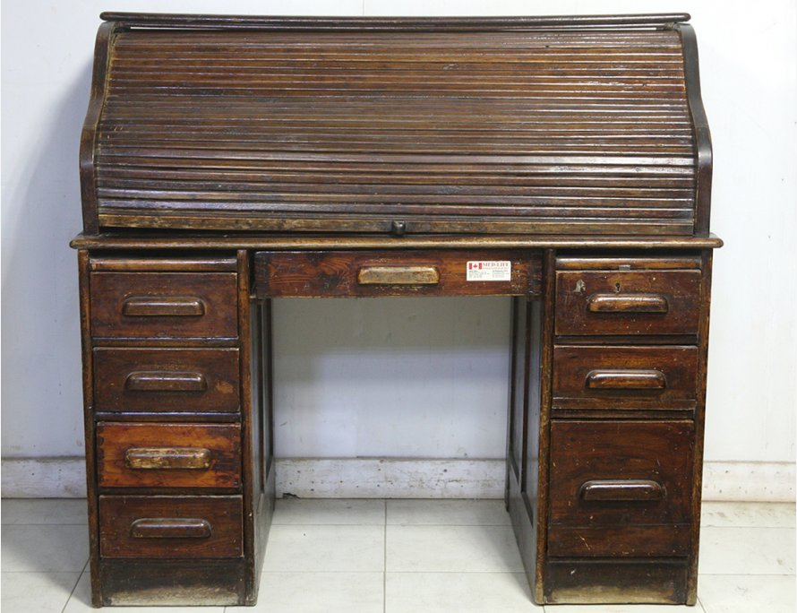 Старинное бюро