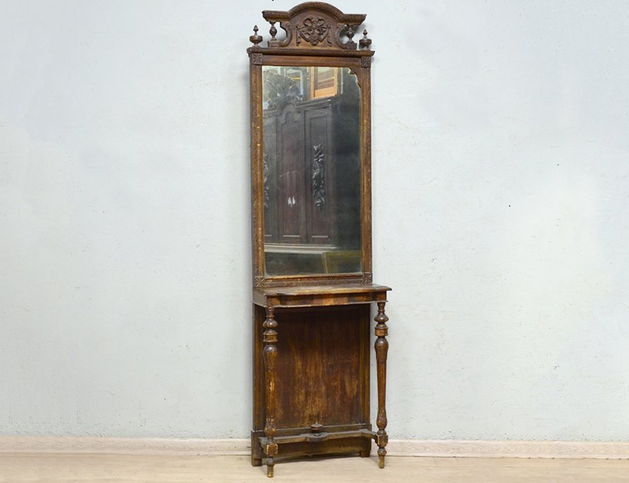 Антикварное простеночное зеркало 19 века 