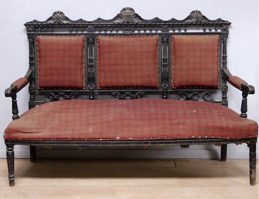 Антикварный гостиный диван 19 века