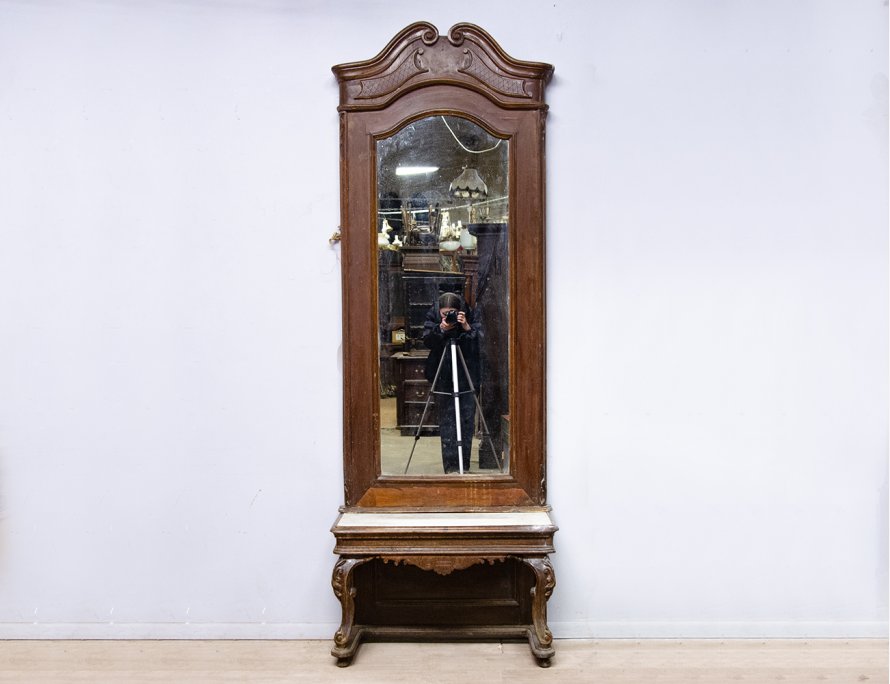 Антикварное простеночное зеркало с мрамором