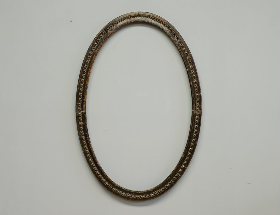 Старинная овальная рама для зеркала
