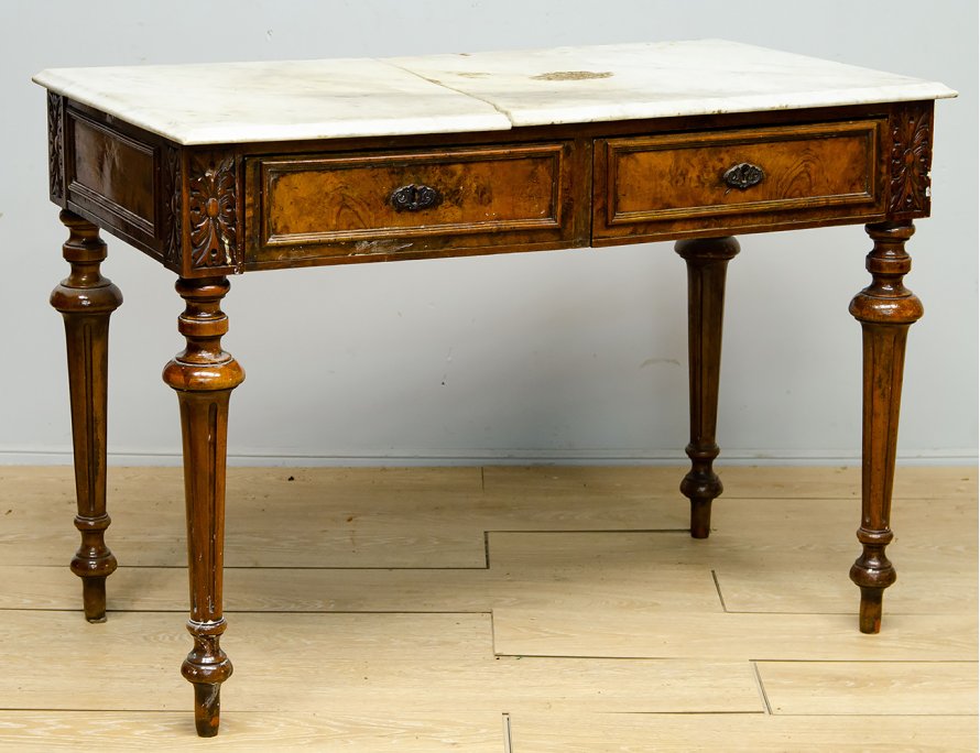 Антикварный стол с мрамором