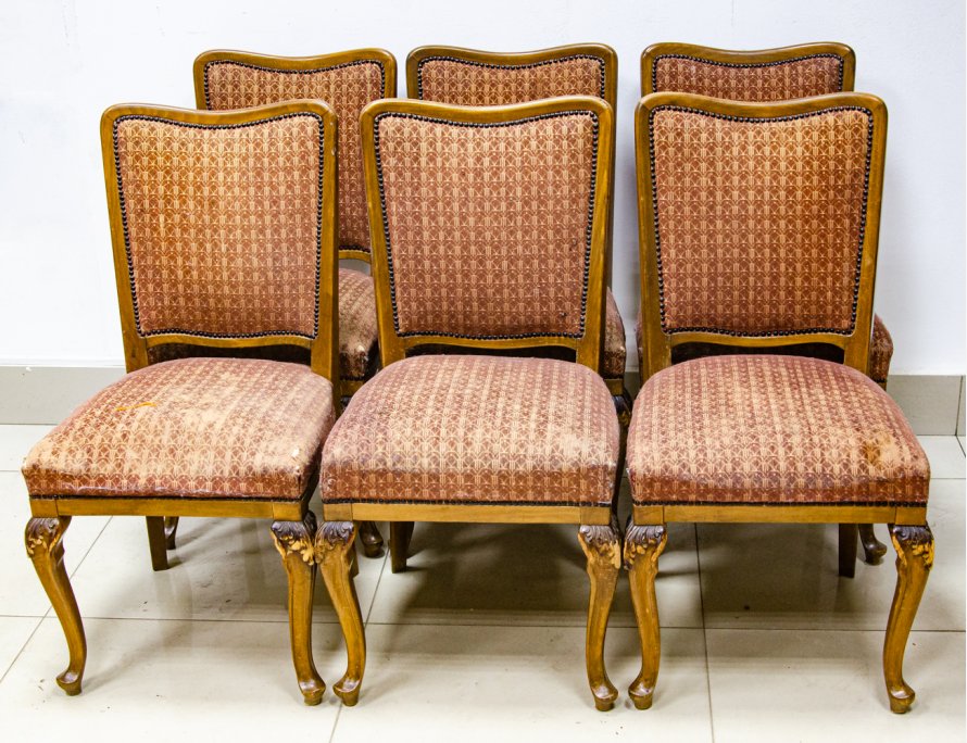 Гарнитур старинных стульев