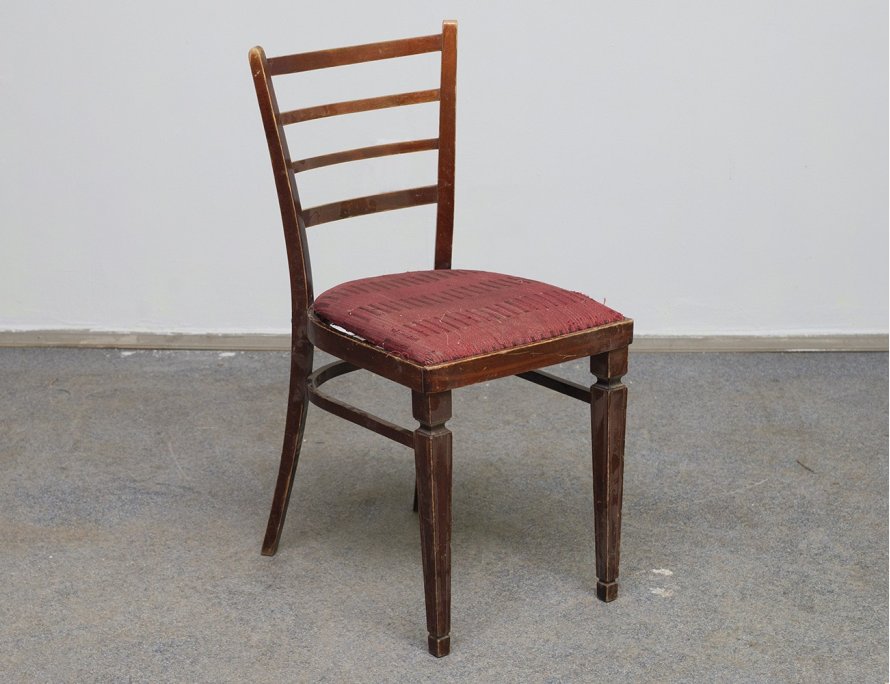 Винтажный румынский стул