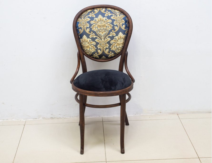 Старинный венский стул (после реставрации)