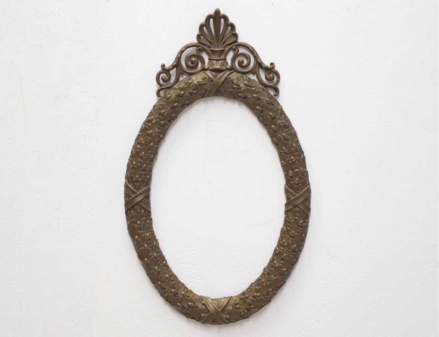 Антикварное бронзовое зеркало