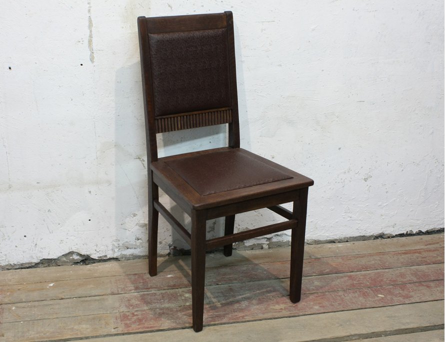 Дубовый стул, отреставрирован