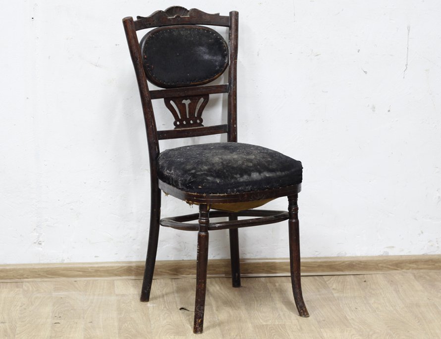 Старинный мягкий венский стул