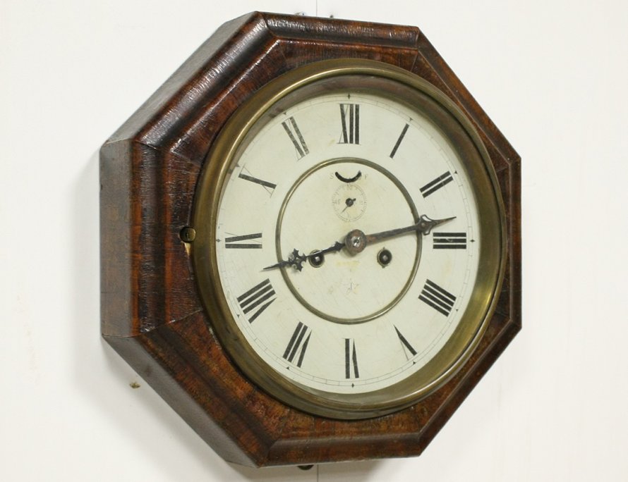 Старинные корабельные часы Junghans