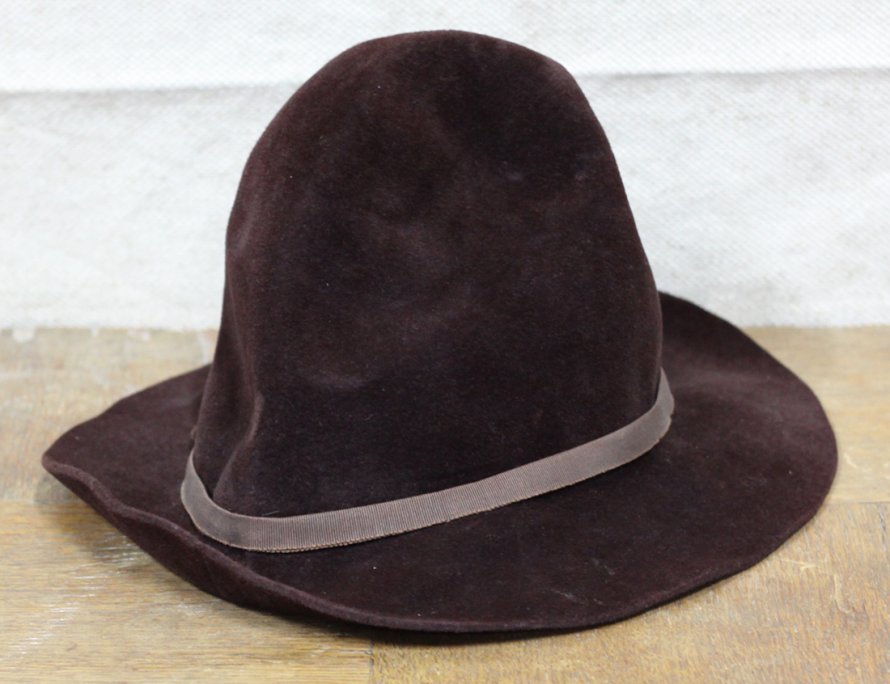 Старинная шляпа