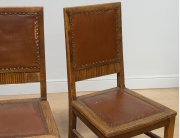 Пара дубовых стульев