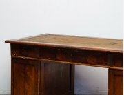 Антикварный ореховый письменный стол