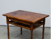 Старинный консольный стол