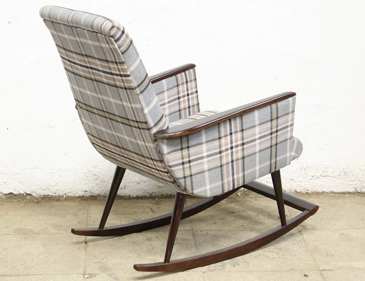 Реставрация винтажного кресла-качалки