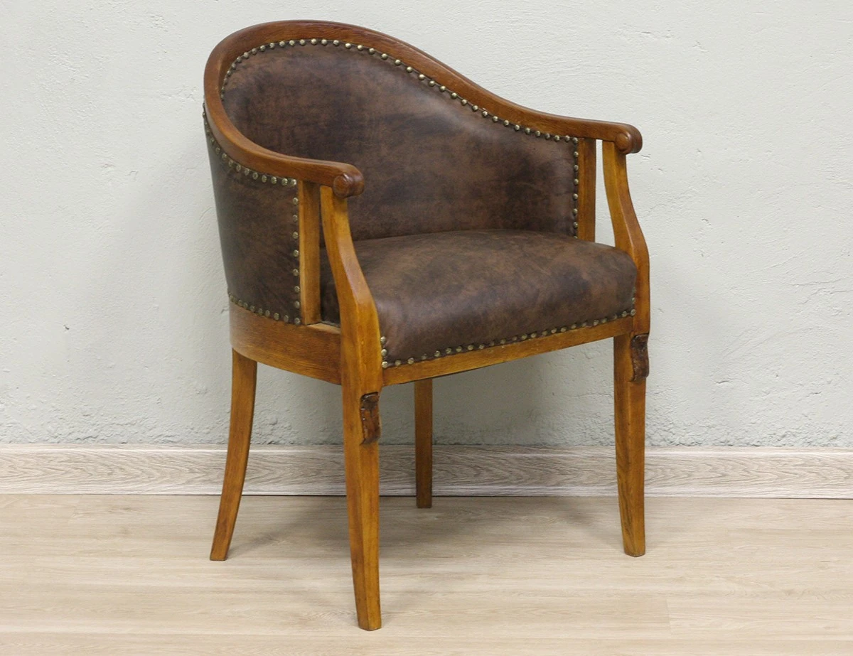 Реставрация дубового кабинетного кресла