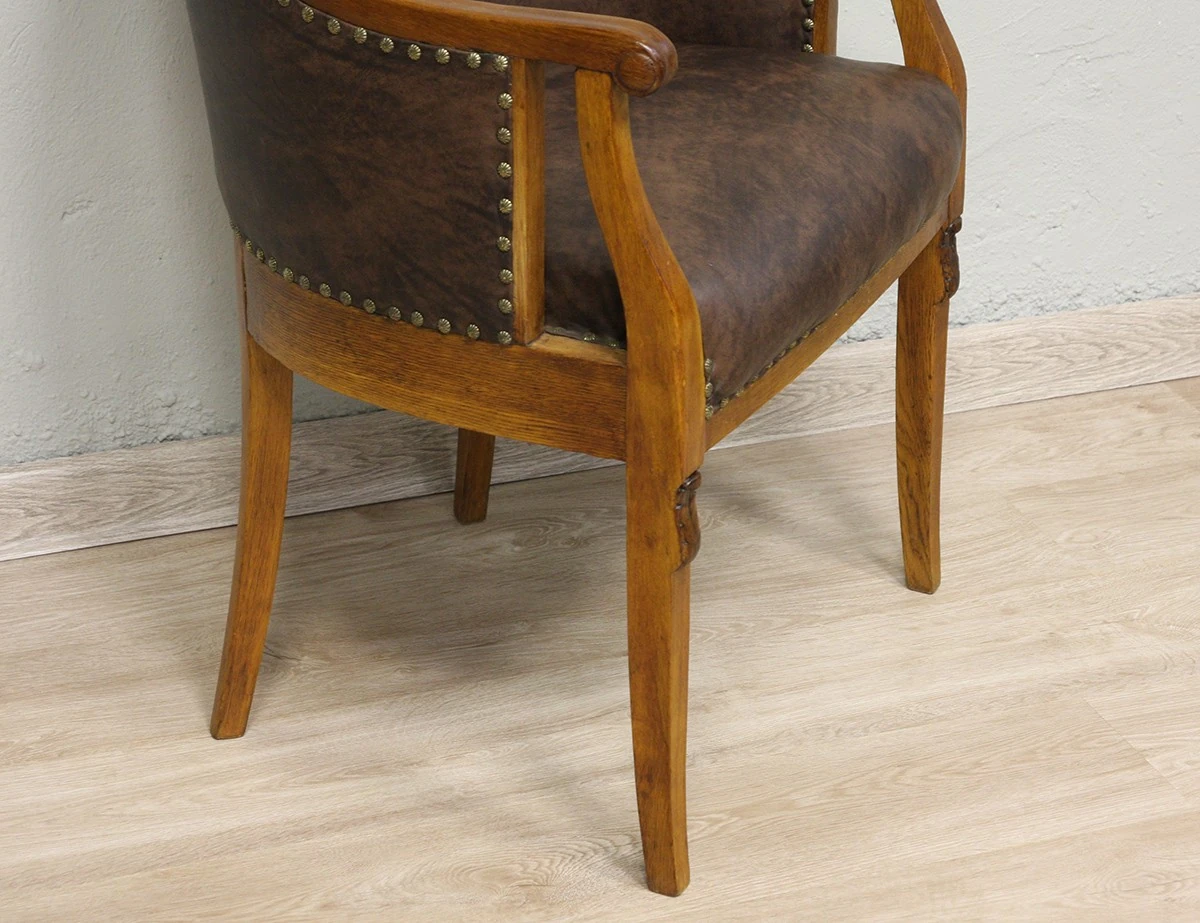 Реставрация дубового кабинетного кресла