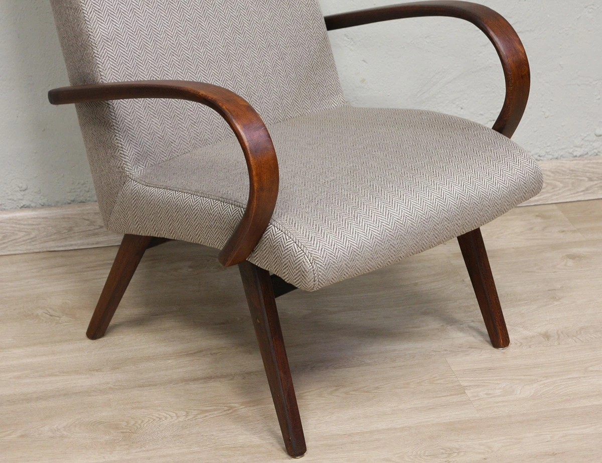 Реставрация кресла фибрики Ton