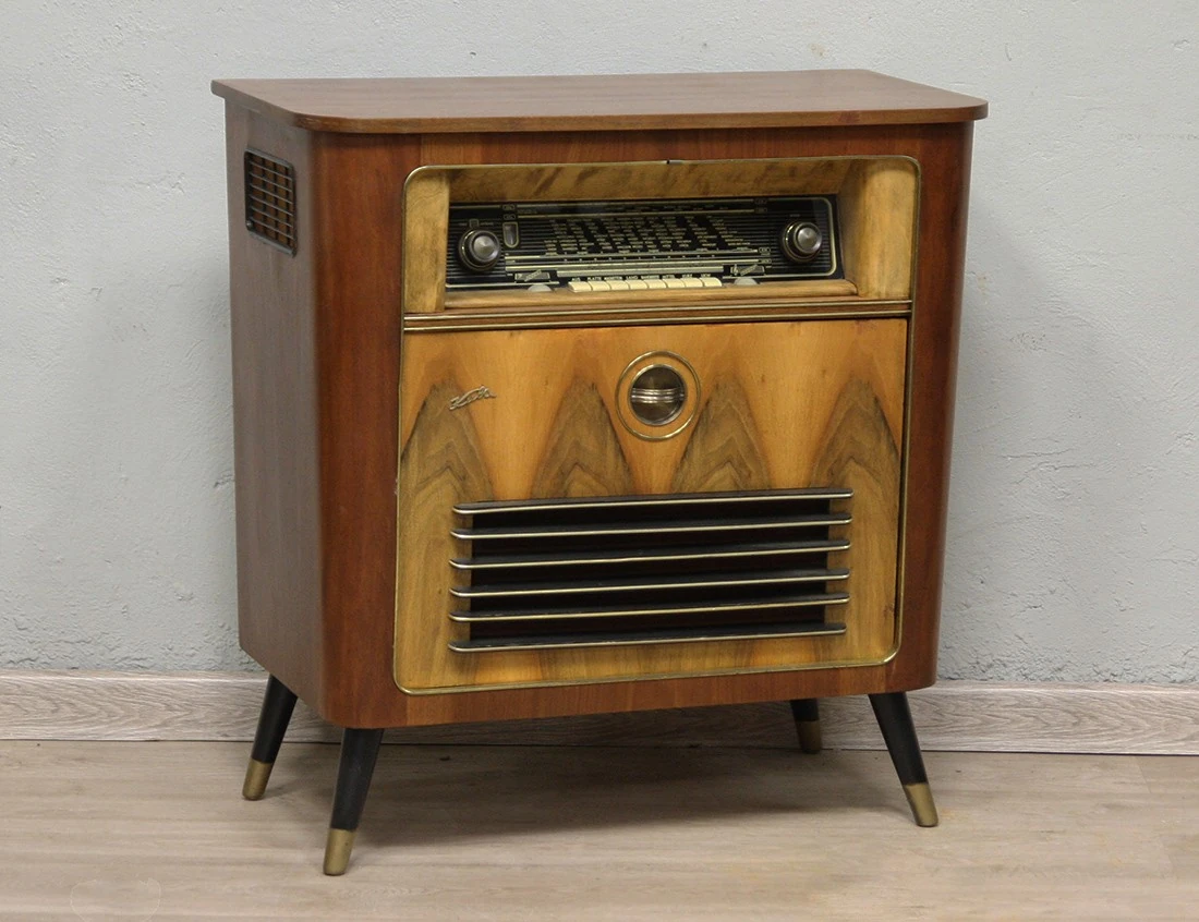 Реставрация радиолы Kuba