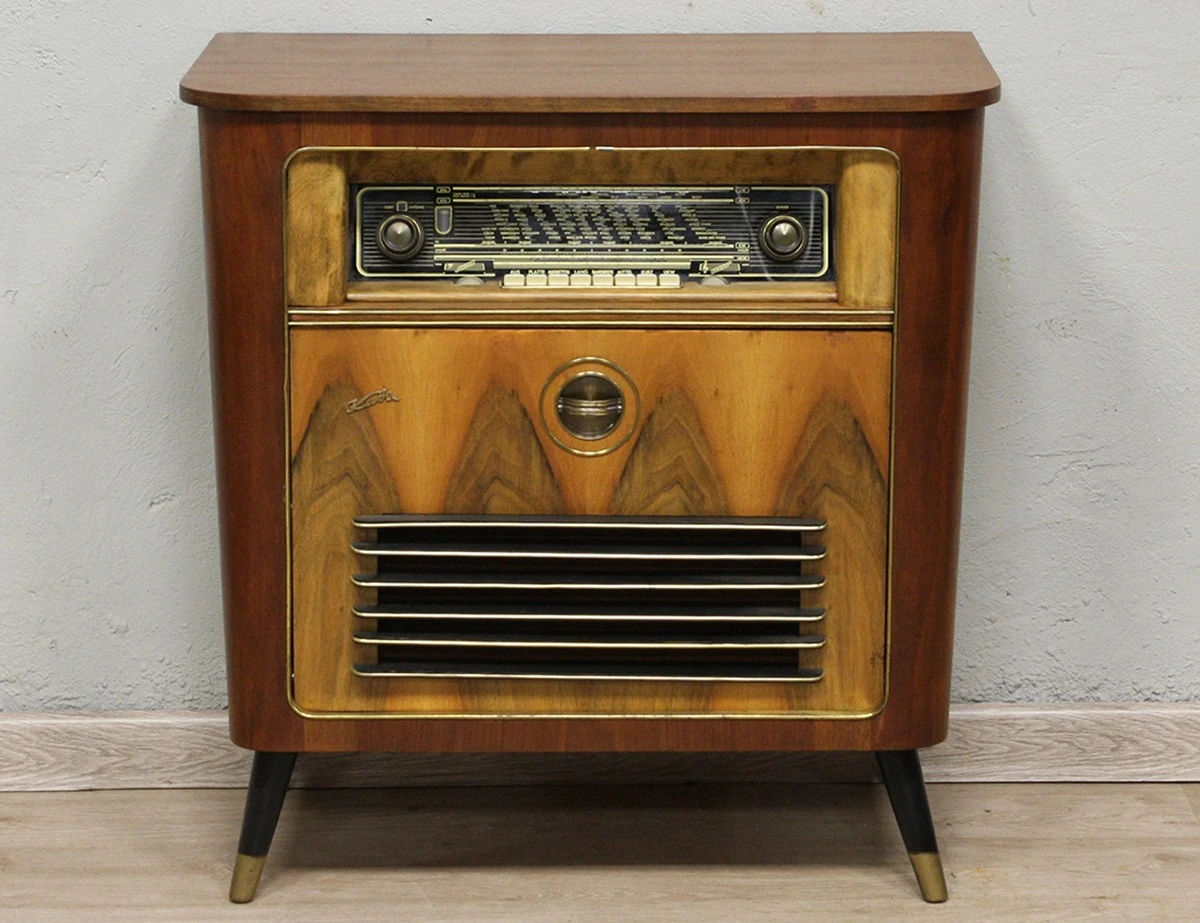 Реставрация радиолы Kuba