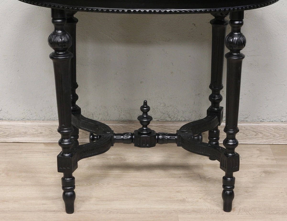 Реставрация гостиного стола 19 века