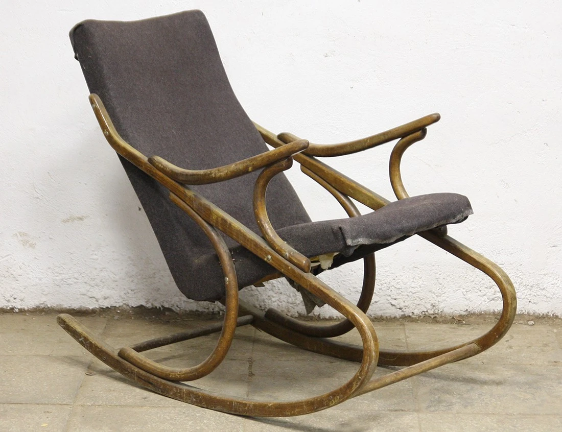 Реставрация кресла-качалки Ton