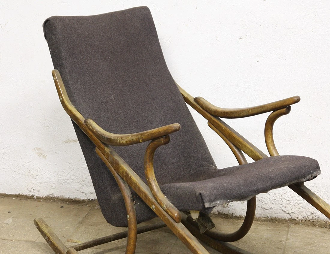 Реставрация кресла-качалки Ton