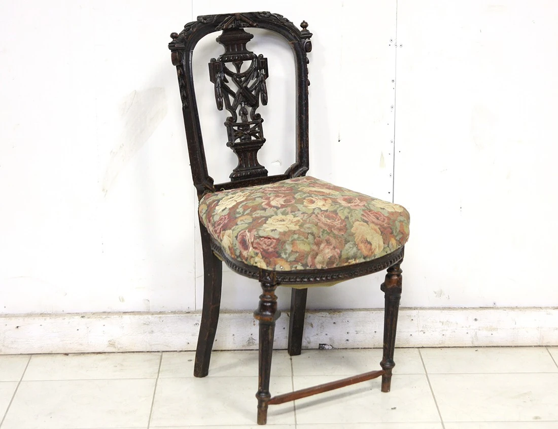 Реставрация антикварного стула 19 века