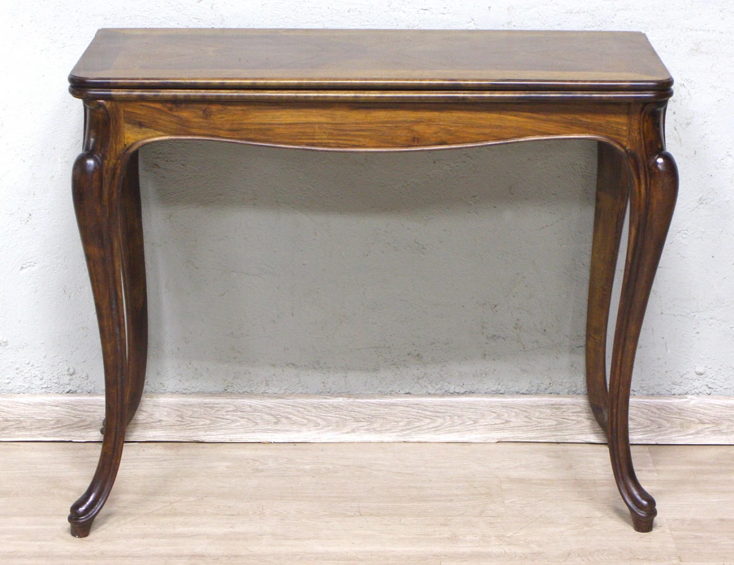 Реставрация антикварного ломберного столика