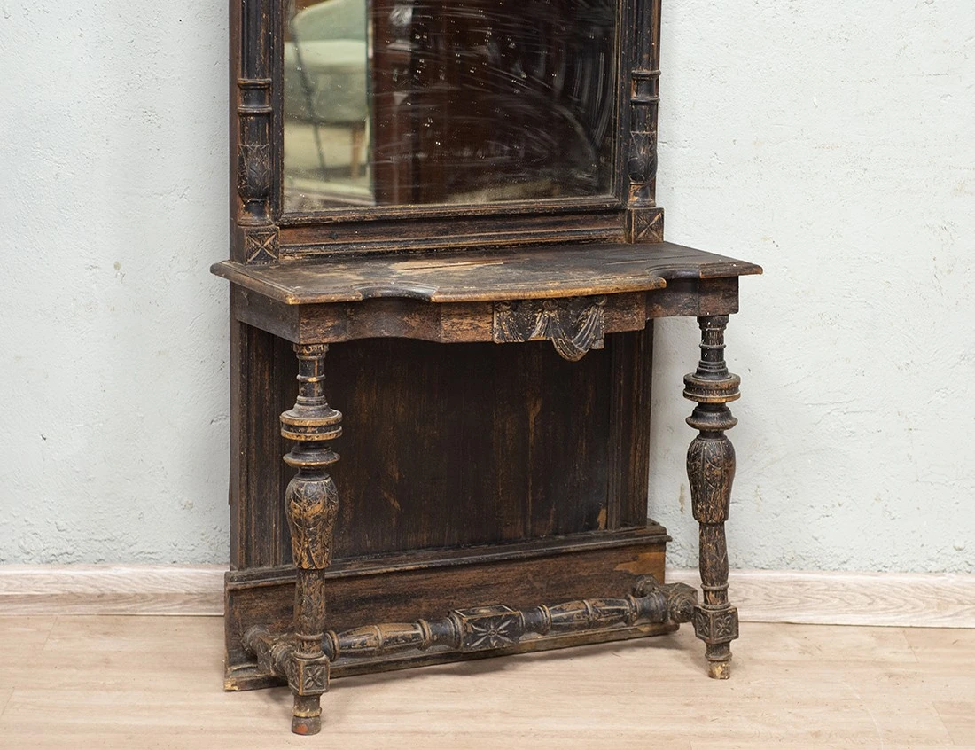 Реставрация простеночного зеркала 19 века