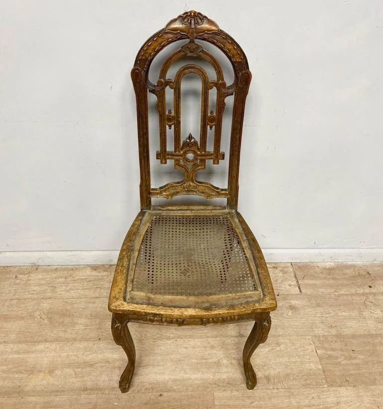 Реставрация антикварного стула