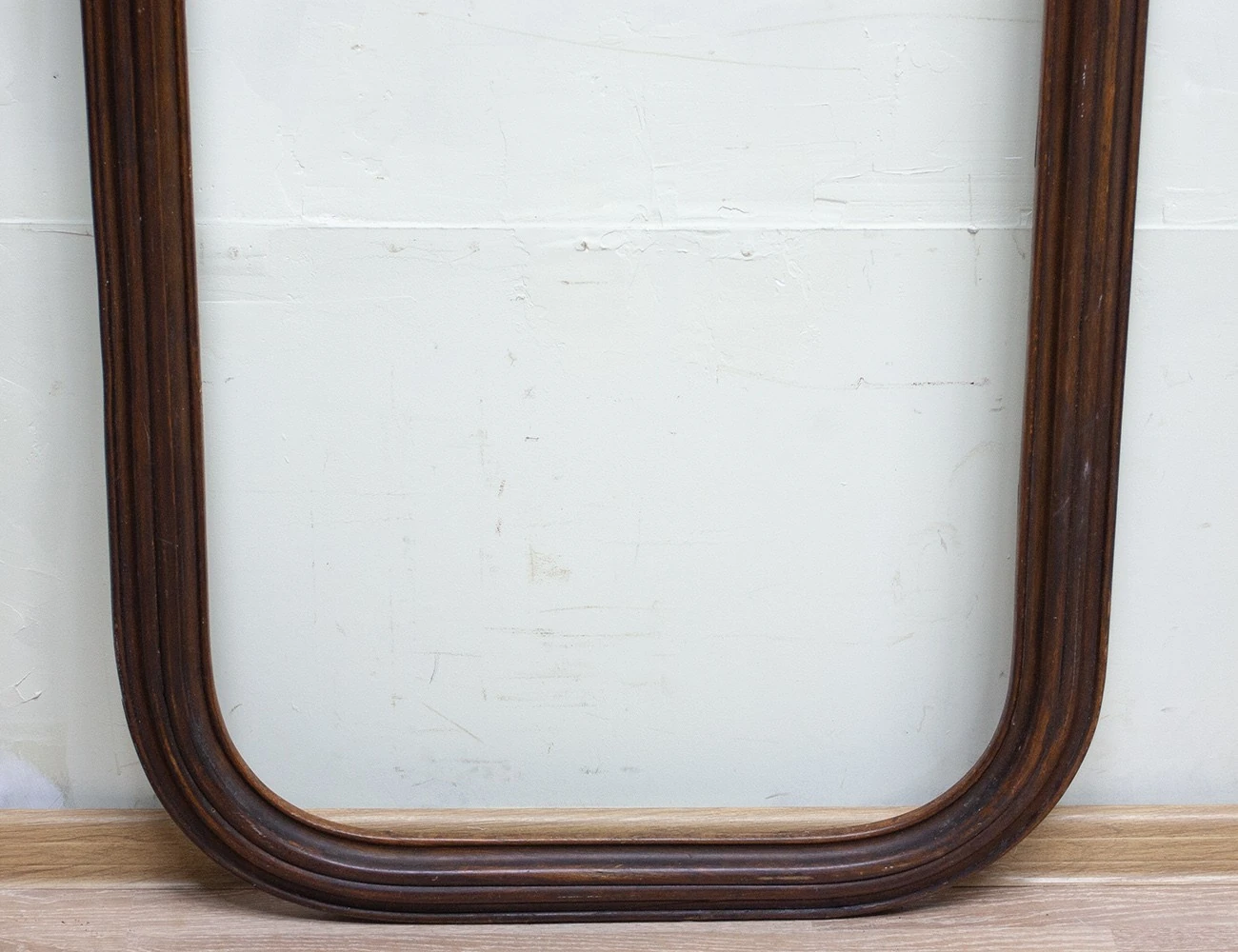 Реставрация гардеробного зеркала Братьев Тонет