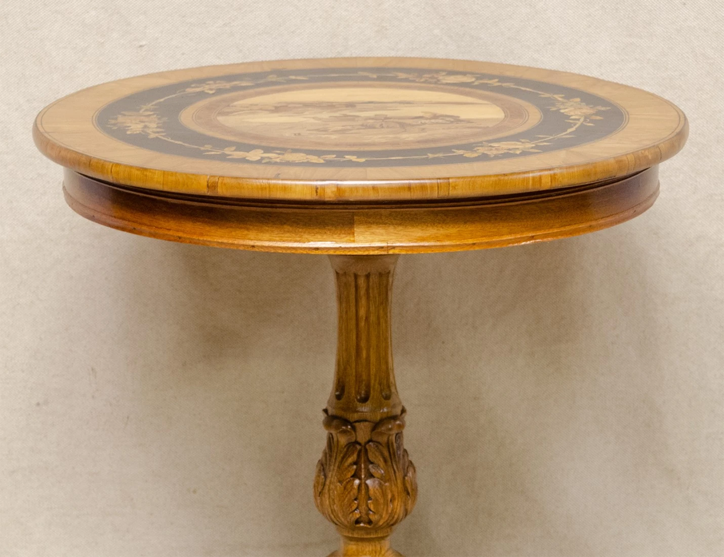 Реставрация антикварного столика с маркетри