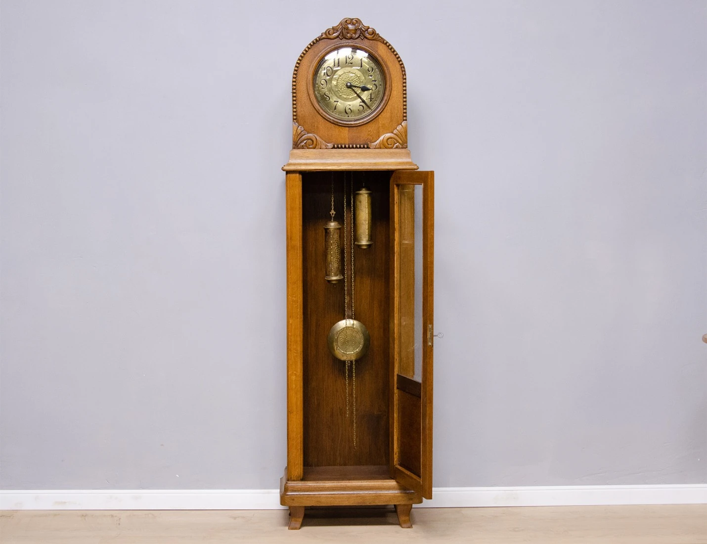 Реставрация антикварных напольных часов FMS