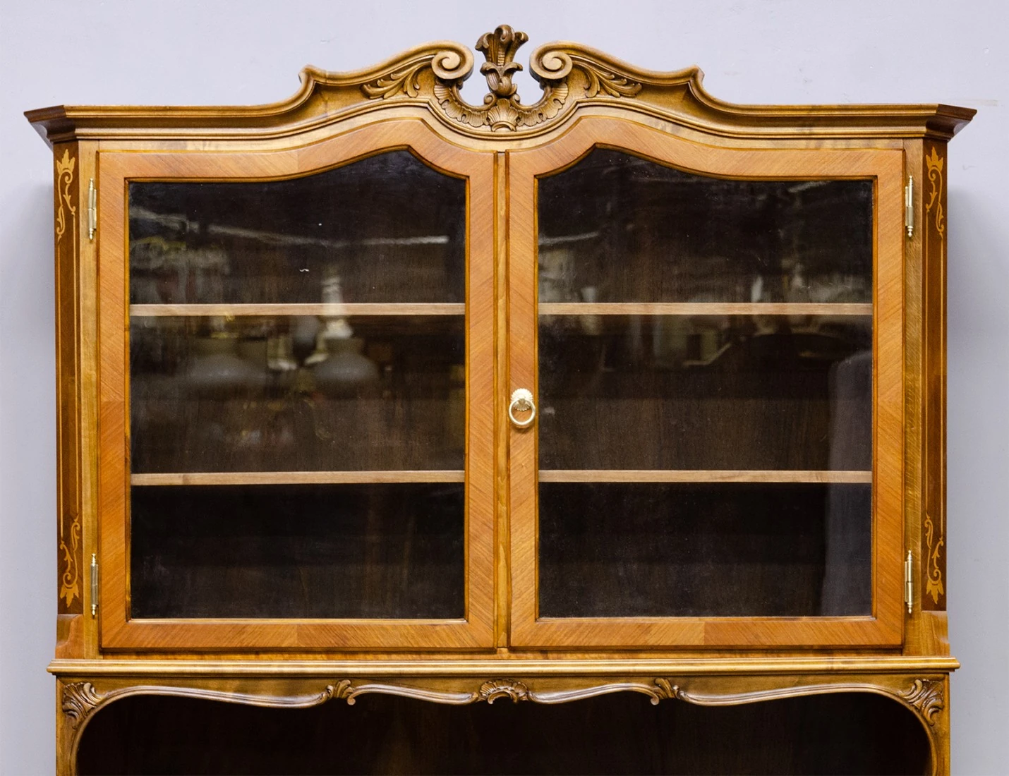 Реставрация венгерского буфета