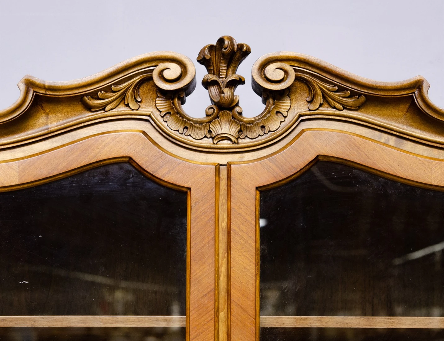 Реставрация венгерского буфета