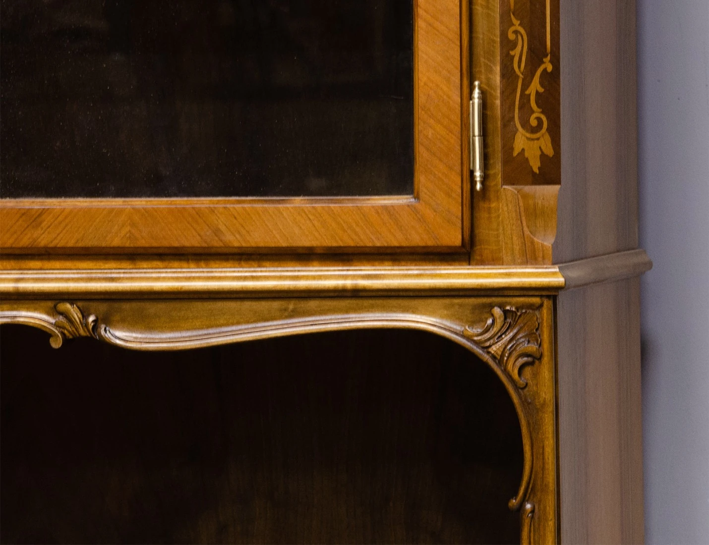 Реставрация венгерского буфета