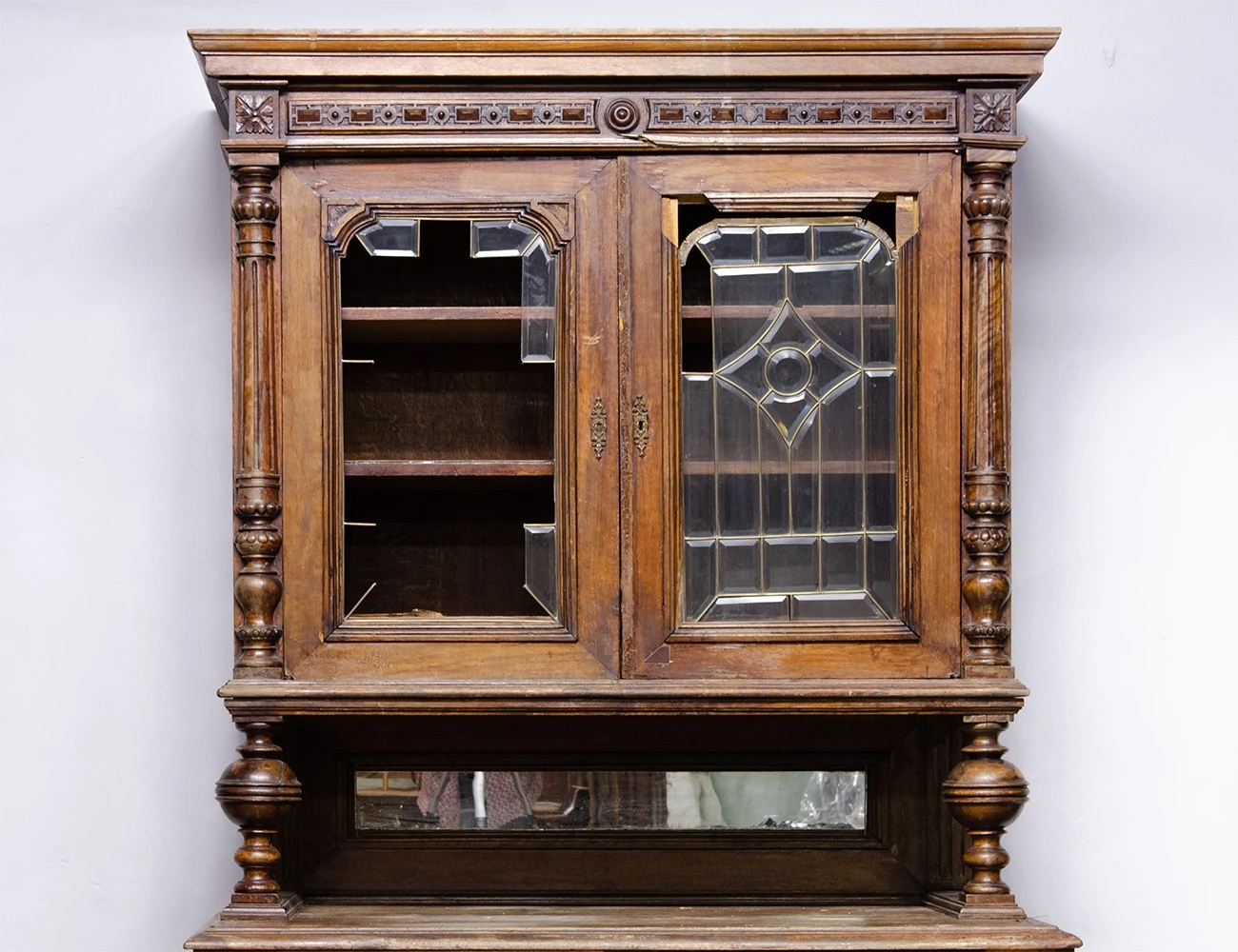 Реставрация буфета 19 века