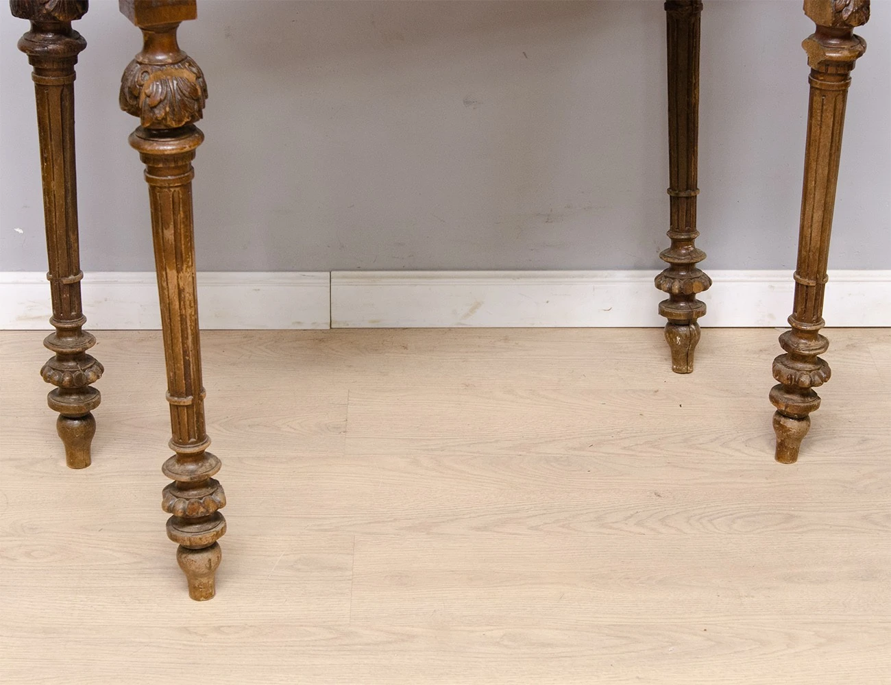 Реставрация антикварного ломберного стола